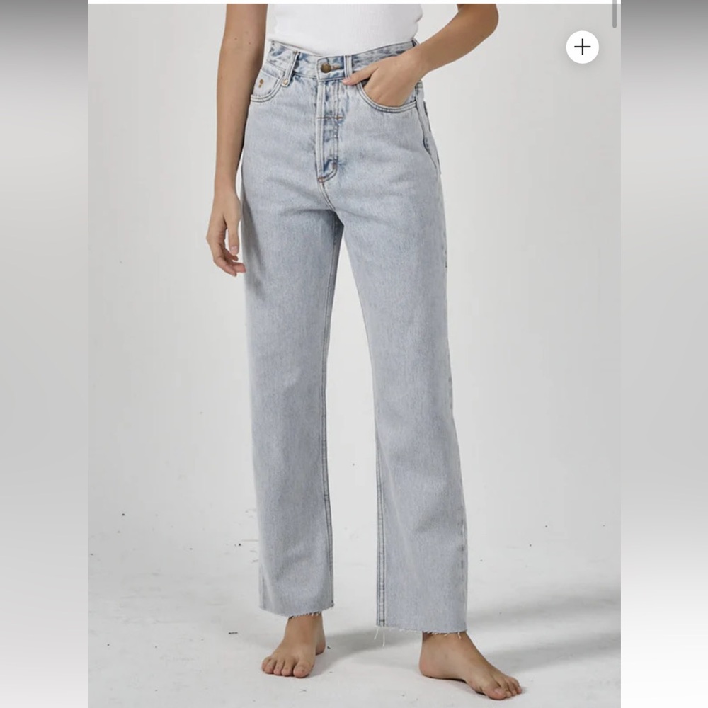 THRILLS High Rise Faded Blue Jeans